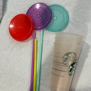 Starbucks Color changing Cup with Red, Purple, Teal Lids and Multicolor Straws